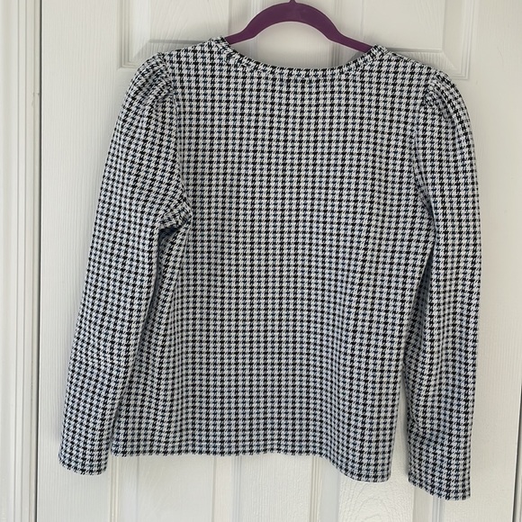 Ann Taylor gingham houndstooth, puff sleeve Top - Picture 5 of 7
